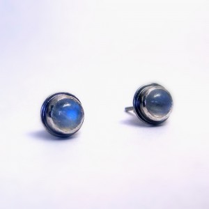 moonstoneoxidizedstuds1